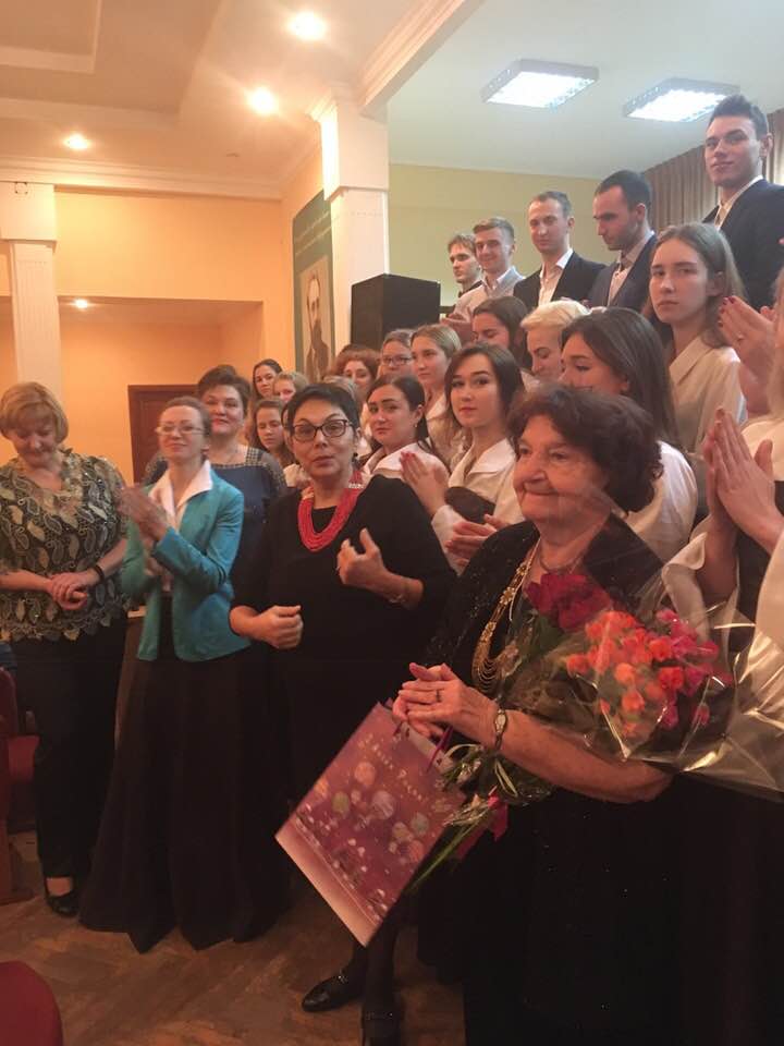 25443191 1632448506836007_628205357585680173_n_copy