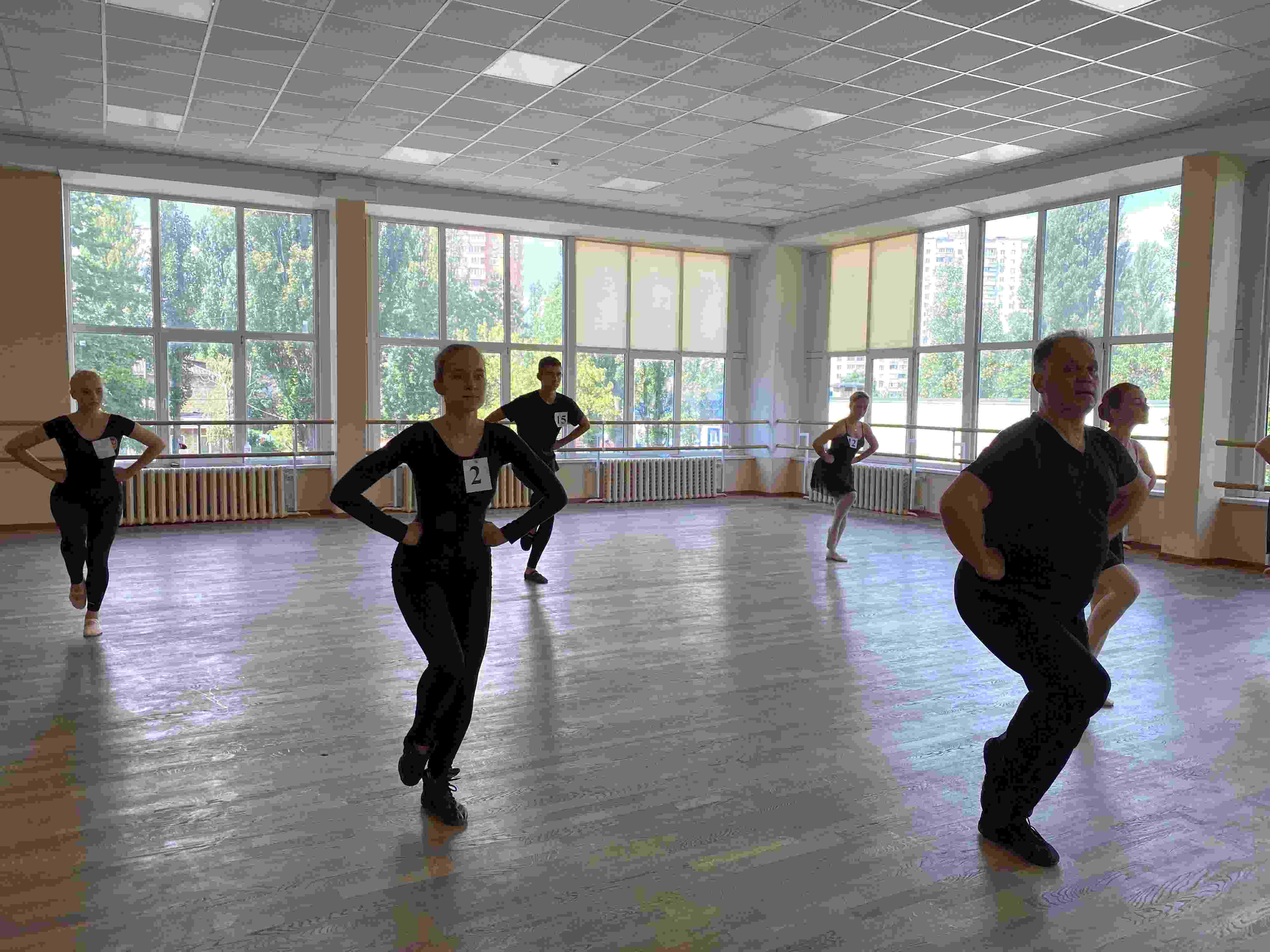 imgonline com ua CompressBySize q9CFkcDRHY76ieW5