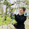 13 квітня в межах проведення “Благодійної Великодньої акції-2023” відбулося традиційне прикрашання писанками дерева до Великодня.