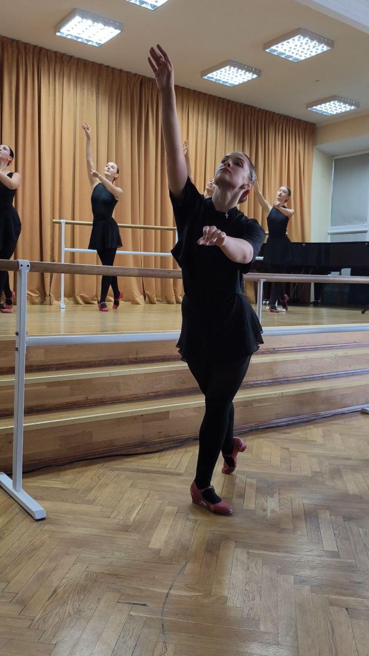 photo 2025 10 04 11 57 28